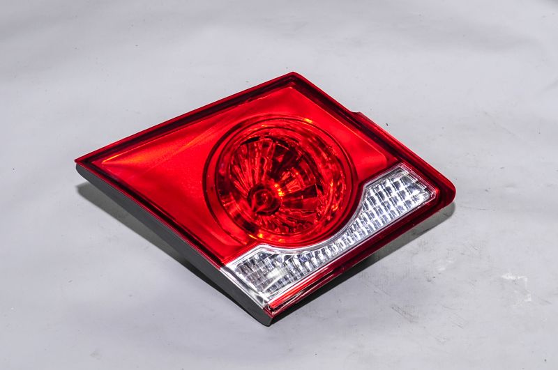 TAUNUS ÇIKMA YEDEK PARÇA SAG İÇ STOP